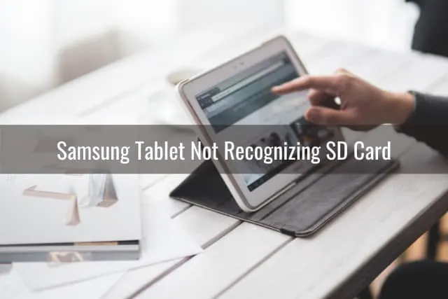 Man using the tablet