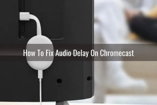 Plugging the Chromecast in the tv