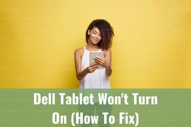 Woman holding a tablet PC 