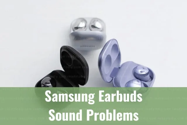 Black, white and violet earbuds