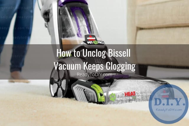 Cleaning the floor using Vacuum