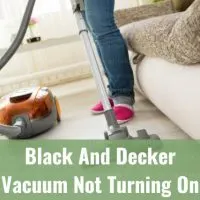 Cleaning the floor using Vacuum
