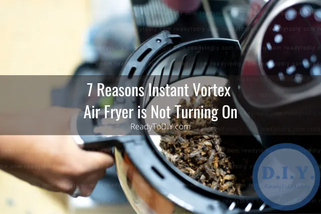 Air fryer with food inside