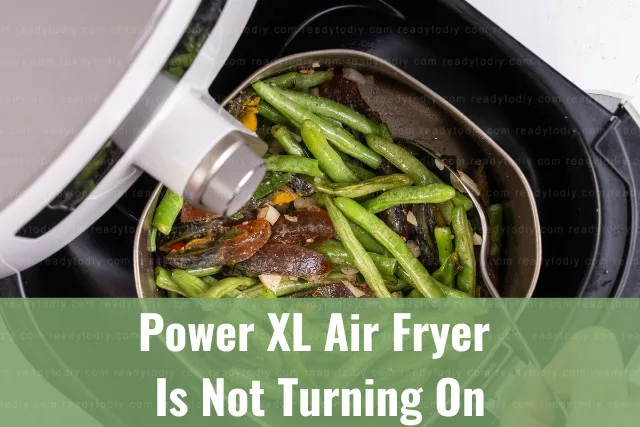 Air fryer with food inside